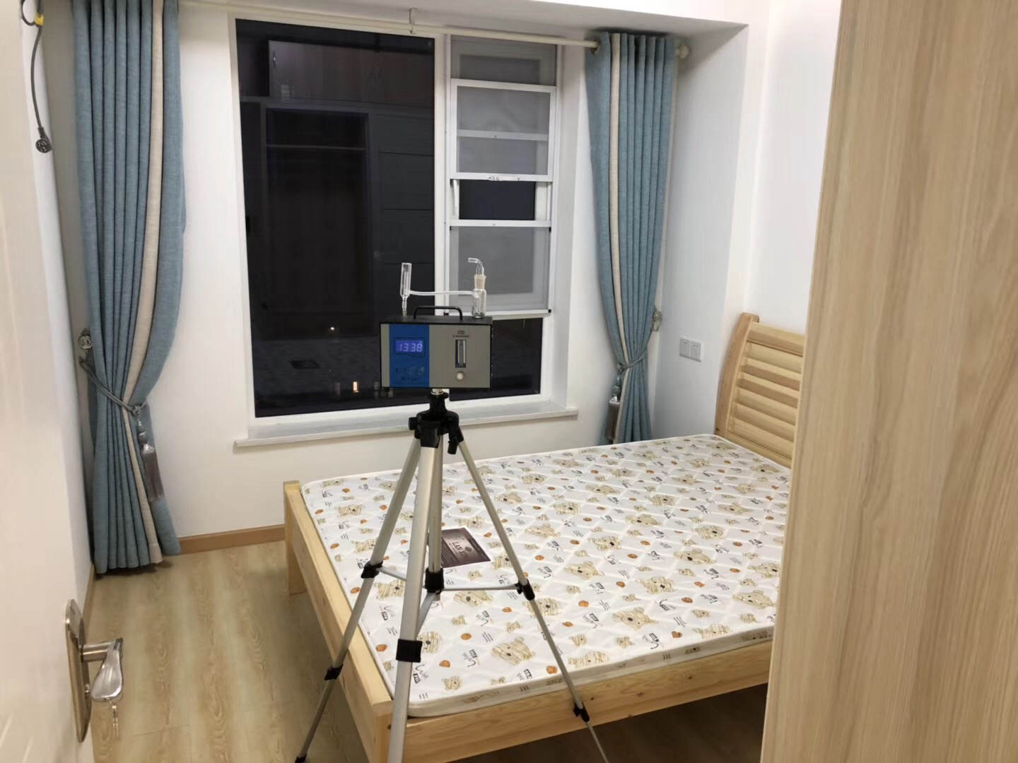 1513343365740190.jpg 武漢市嘉凈鴻環(huán)保科技有限公司