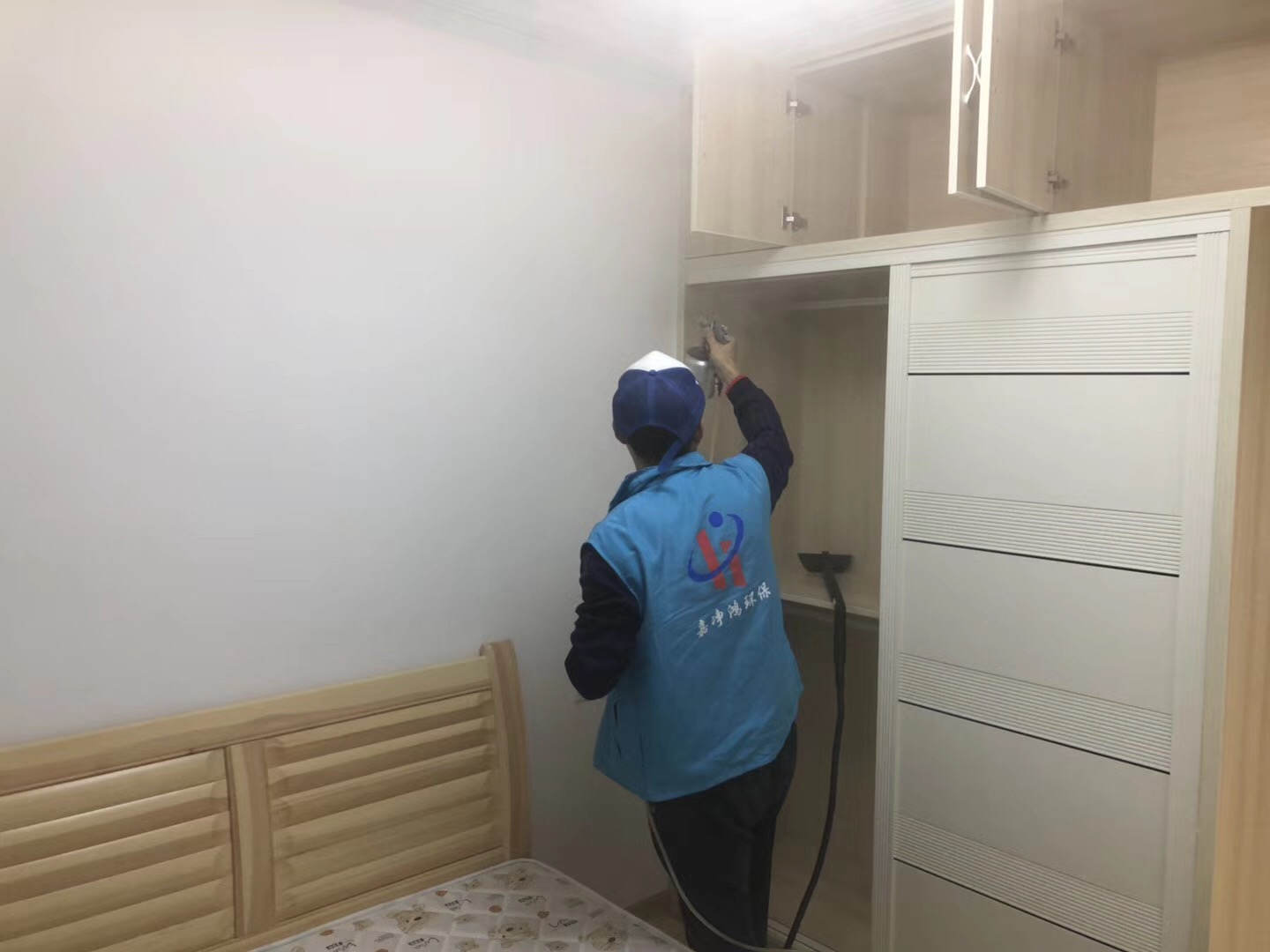 1513343366928548.jpg 武漢市嘉凈鴻環(huán)保科技有限公司