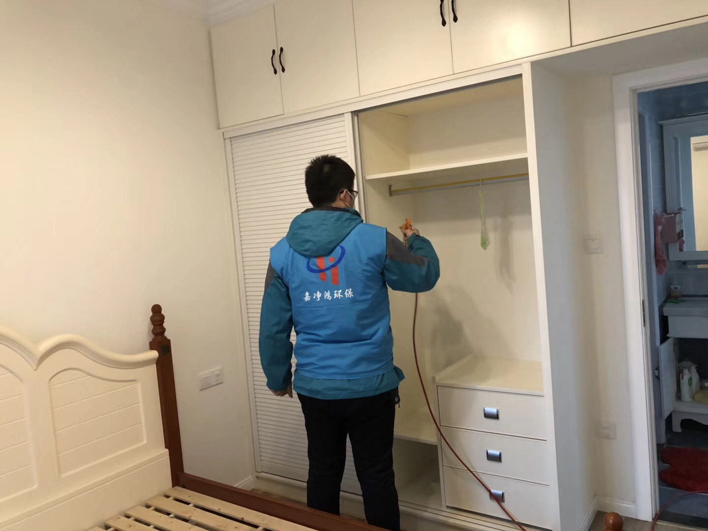 1516957937757595.jpg 武漢市嘉凈鴻環(huán)保科技有限公司