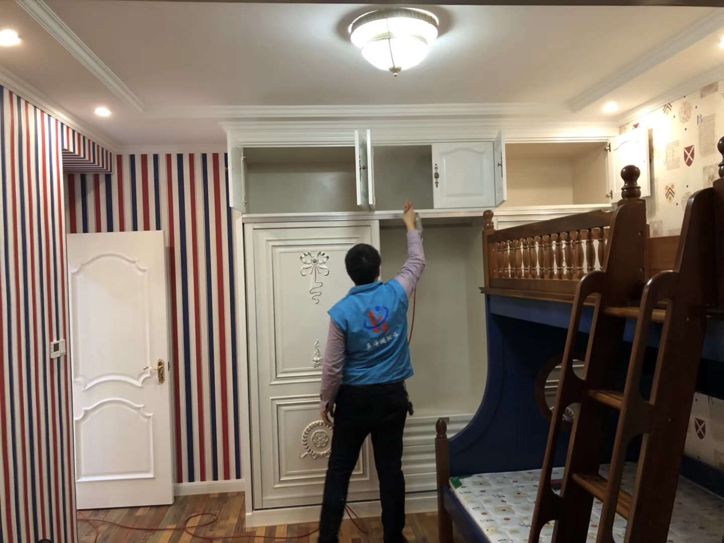 1516958221130951.jpg 武漢市嘉凈鴻環(huán)保科技有限公司