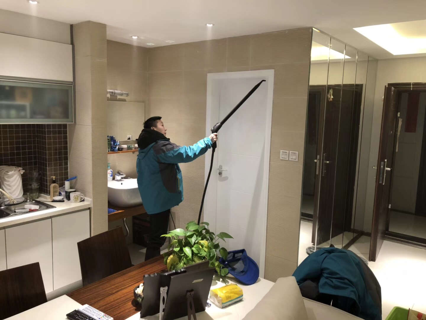 武漢市嘉凈鴻環(huán)保科技有限公司